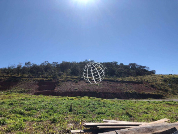 Imagem Terreno à Venda, 300 m² em Lamis - Atibaia Imagem Terreno à Venda, 300 m² em Lamis - Atibaia