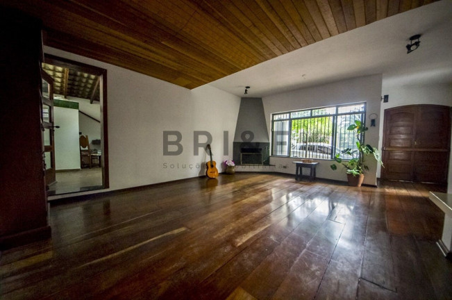 Imagem Casa com 3 Quartos à Venda ou Locação, 160 m² em Vila Congonhas - São Paulo Imagem Casa com 3 Quartos à Venda ou Locação, 160 m² em Vila Congonhas - São Paulo