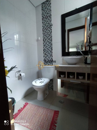 Imagem Sobrado com 3 Quartos à Venda, 210 m² em Vila Príncipe De Gales - Santo André Imagem Sobrado com 3 Quartos à Venda, 210 m² em Vila Príncipe De Gales - Santo André