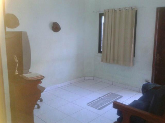 Imagem Casa com 1 Quarto à Venda, 62 m² em Vila Tupi - Praia Grande Imagem Casa com 1 Quarto à Venda, 62 m² em Vila Tupi - Praia Grande