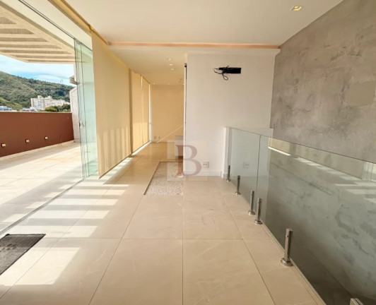 Cobertura com 3 Quartos à Venda, 170 m² em Santa Rosa - Niterói