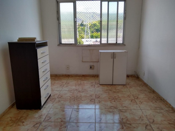 Imagem Imóvel com 2 Quartos à Venda, 75 m² em Cascadura - Rio De Janeiro Imagem Imóvel com 2 Quartos à Venda, 75 m² em Cascadura - Rio De Janeiro