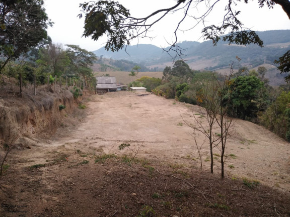 Imagem Imóvel com 6 Quartos à Venda, 300 m² em Laranjeiras - Caldas Imagem Imóvel com 6 Quartos à Venda, 300 m² em Laranjeiras - Caldas