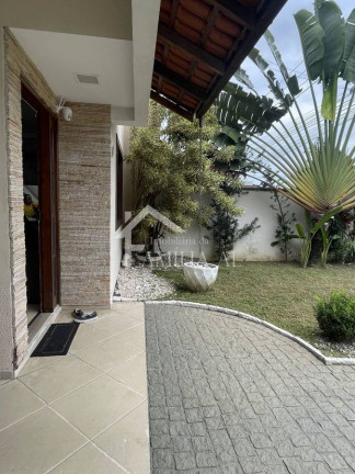 Imagem Casa com 4 Quartos à Venda, 114 m² em Comasa - Joinville Imagem Casa com 4 Quartos à Venda, 114 m² em Comasa - Joinville