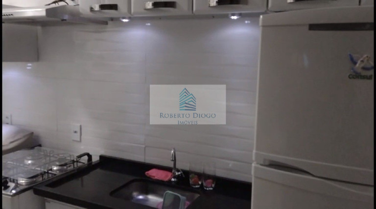 Imagem Imóvel com 2 Quartos à Venda, 43 m² em Bangu - Rio De Janeiro Imagem Imóvel com 2 Quartos à Venda, 43 m² em Bangu - Rio De Janeiro