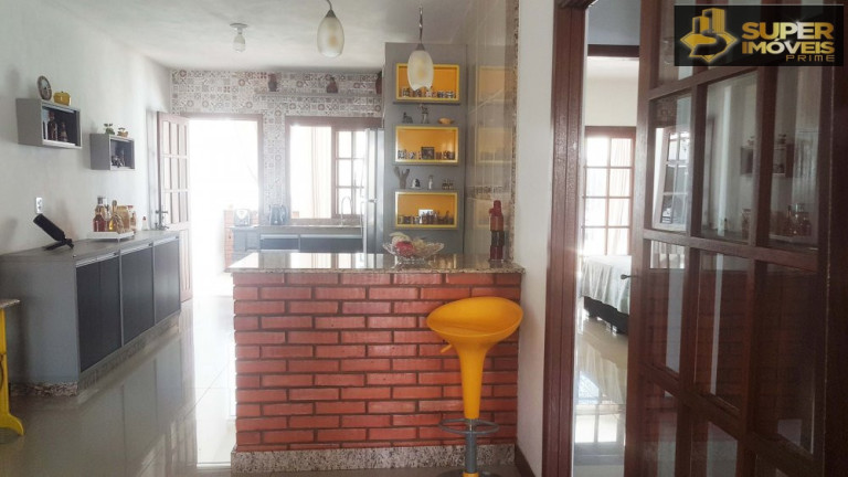 Imagem Casa com 2 Quartos à Venda, 300 m² em Laranjal - Pelotas