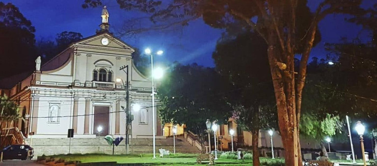 Imagem Terreno à Venda, 400 m² em Girardelli - Monte Alegre Do Sul