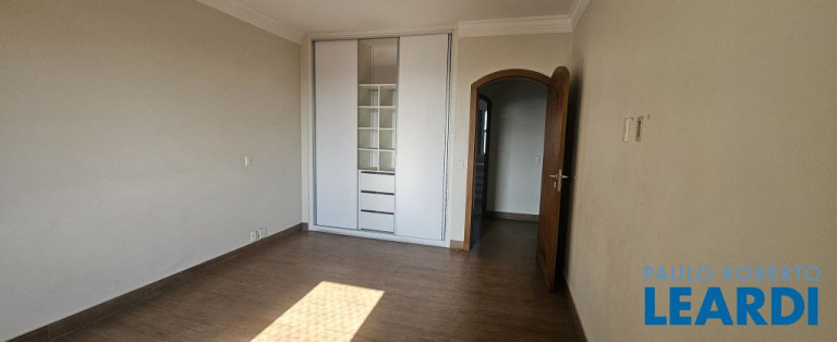Imagem Apartamento com 4 Quartos à Venda, 262 m² em Vila Assunção - Santo André Imagem Apartamento com 4 Quartos à Venda, 262 m² em Vila Assunção - Santo André