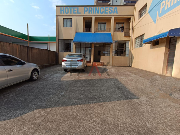 Imagem Apartamento com 21 Quartos à Venda, 644 m² em Centro - Guarapuava Imagem Apartamento com 21 Quartos à Venda, 644 m² em Centro - Guarapuava