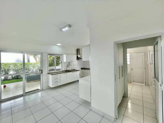 Imagem Casa com 4 Quartos à Venda, 311 m² em Golf Gardens - Carapicuíba Imagem Casa com 4 Quartos à Venda, 311 m² em Golf Gardens - Carapicuíba
