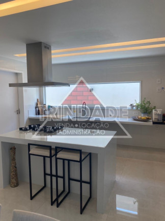 Imagem Casa com 3 Quartos à Venda, 500 m² em Guaratiba - Rio De Janeiro Imagem Casa com 3 Quartos à Venda, 500 m² em Guaratiba - Rio De Janeiro