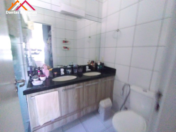 Imagem Imóvel com 4 Quartos à Venda, em Sapiranga - Fortaleza Imagem Imóvel com 4 Quartos à Venda, em Sapiranga - Fortaleza