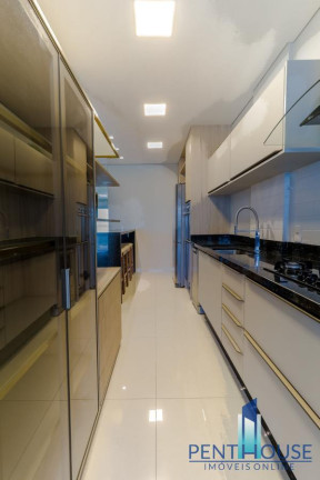 Imagem Apartamento com 3 Quartos à Venda, 144 m² em Praia Dos Amores - Balneário Camboriú Imagem Apartamento com 3 Quartos à Venda, 144 m² em Praia Dos Amores - Balneário Camboriú