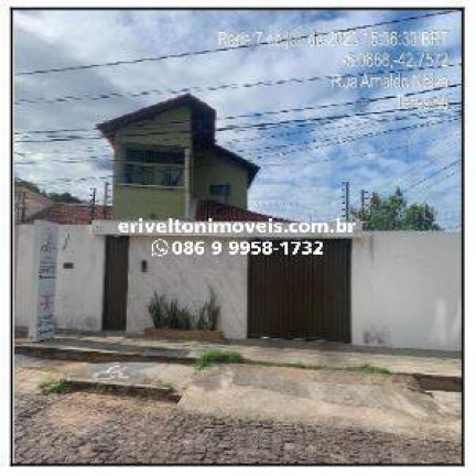 Imagem Casa com 3 Quartos à Venda, 210 m² em Campestre - Teresina