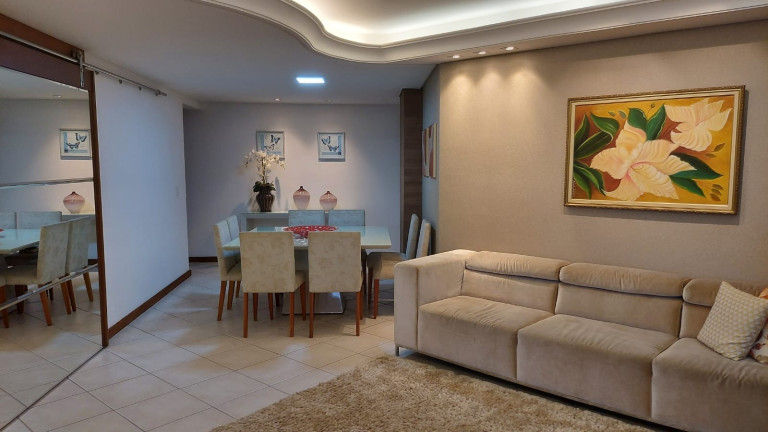 Imagem Imóvel com 4 Quartos à Venda, 214 m² em Praia Da Costa - Vila Velha Imagem Imóvel com 4 Quartos à Venda, 214 m² em Praia Da Costa - Vila Velha