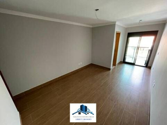 Imagem Casa com 3 Quartos à Venda, 190 m² Imagem Casa com 3 Quartos à Venda, 190 m²