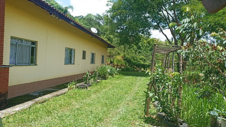 Imagem Chácara com 4 Quartos à Venda, 400 m² em Centro - Jambeiro Imagem Chácara com 4 Quartos à Venda, 400 m² em Centro - Jambeiro