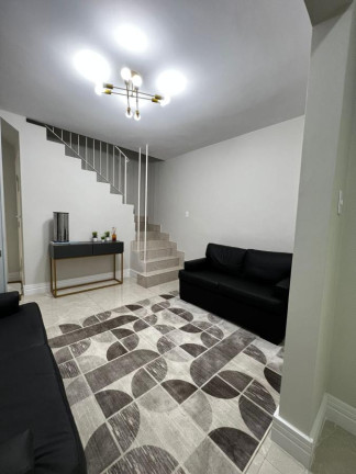 Imagem Casa com 5 Quartos à Venda, 180 m² em Vila Cordeiro - São Paulo Imagem Casa com 5 Quartos à Venda, 180 m² em Vila Cordeiro - São Paulo