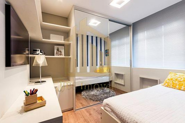 Imagem Apartamento com 3 Quartos à Venda, 82 m² em Cristo Rei - Curitiba