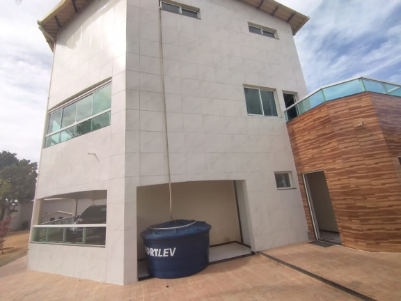 Imagem Casa com 4 Quartos à Venda, 240 m² em Santa Mônica - Guarapari Imagem Casa com 4 Quartos à Venda, 240 m² em Santa Mônica - Guarapari