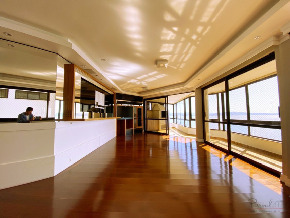 Imagem Apartamento com 4 Quartos à Venda, 307 m² em Beira Mar - Florianópolis Imagem Apartamento com 4 Quartos à Venda, 307 m² em Beira Mar - Florianópolis