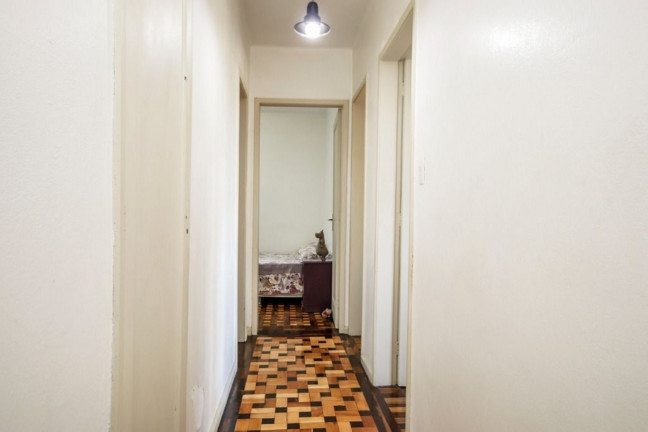 Imagem Imóvel com 3 Quartos à Venda, 98 m² em Petrópolis - Porto Alegre Imagem Imóvel com 3 Quartos à Venda, 98 m² em Petrópolis - Porto Alegre
