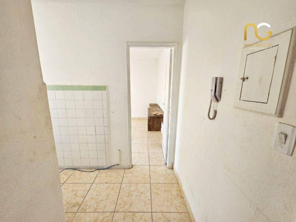 Imagem Kitnet com 1 Quarto à Venda, 32 m² em Canto Do Forte - Praia Grande Imagem Kitnet com 1 Quarto à Venda, 32 m² em Canto Do Forte - Praia Grande