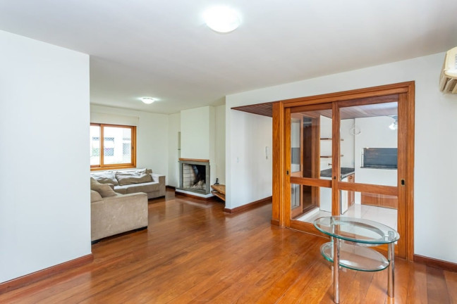 Imagem Apartamento com 3 Quartos à Venda, 124 m² em Petrópolis - Porto Alegre Imagem Apartamento com 3 Quartos à Venda, 124 m² em Petrópolis - Porto Alegre