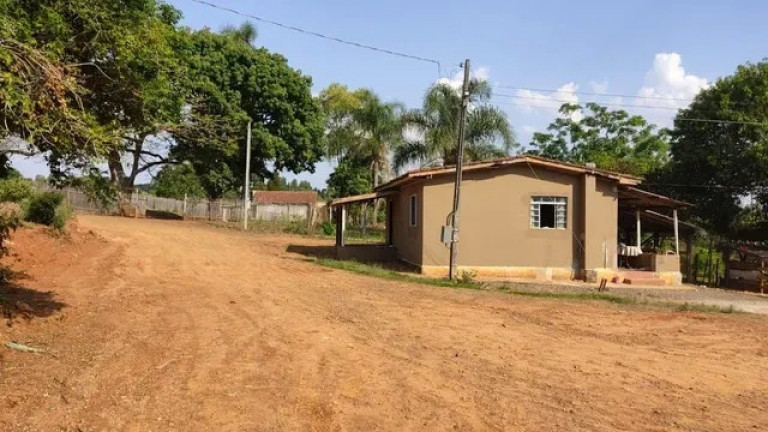 Imagem Imóvel com 2 Quartos à Venda, 96.800 m² em Rural - Japira Imagem Imóvel com 2 Quartos à Venda, 96.800 m² em Rural - Japira