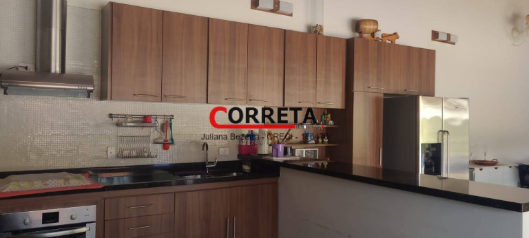 Imagem Casa com 3 Quartos à Venda, 322 m² em Ibiúna Imagem Casa com 3 Quartos à Venda, 322 m² em Ibiúna