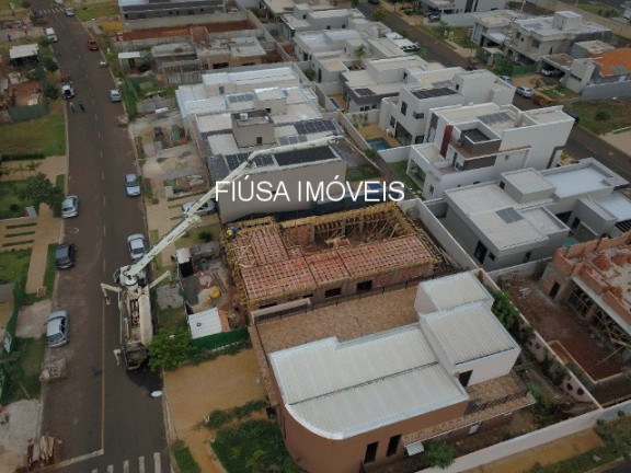 Imagem Casa com 4 Quartos à Venda, 319 m² em Vila Do Golf - Ribeirão Preto