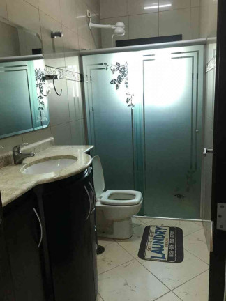 Imagem Casa com 5 Quartos à Venda, 420 m² em Aruã - Mogi Das Cruzes Imagem Casa com 5 Quartos à Venda, 420 m² em Aruã - Mogi Das Cruzes