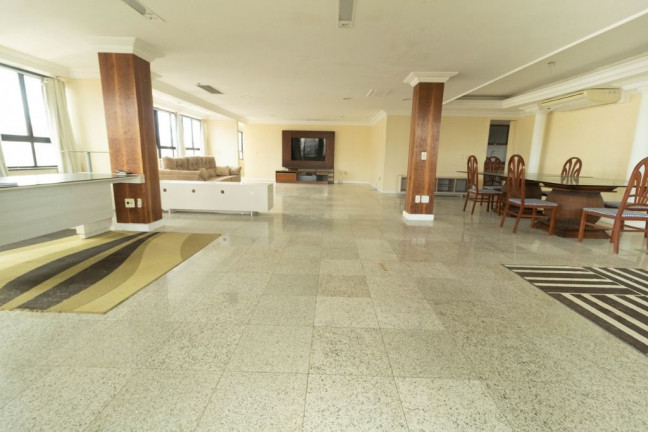 Cobertura com 5 Quartos à Venda, 344 m² em Meireles - Fortaleza