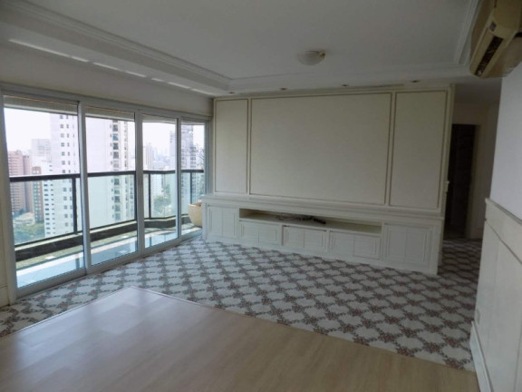 Imagem Imóvel com 4 Quartos à Venda, 600 m² em Indianópolis - São Paulo Imagem Imóvel com 4 Quartos à Venda, 600 m² em Indianópolis - São Paulo