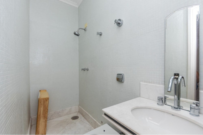 Imagem Casa com 6 Quartos à Venda, 360 m² em Santana - São Paulo Imagem Casa com 6 Quartos à Venda, 360 m² em Santana - São Paulo