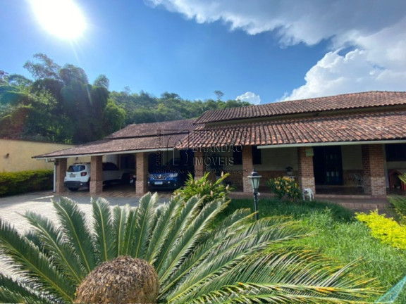 Imagem Casa com 3 Quartos à Venda, 1.401 m² em Mendes - Mendes Imagem Casa com 3 Quartos à Venda, 1.401 m² em Mendes - Mendes