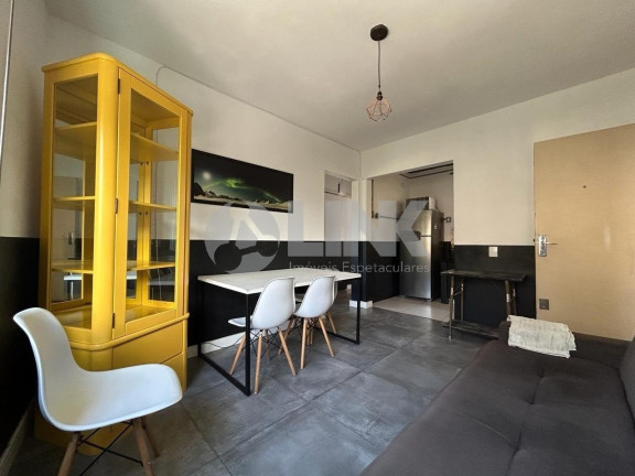 Imagem Apartamento com 2 Quartos à Venda, 63 m² em Santana - Porto Alegre Imagem Apartamento com 2 Quartos à Venda, 63 m² em Santana - Porto Alegre