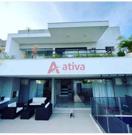 Imagem Casa com 4 Quartos à Venda, 400 m² em Vargem Pequena - Rio De Janeiro