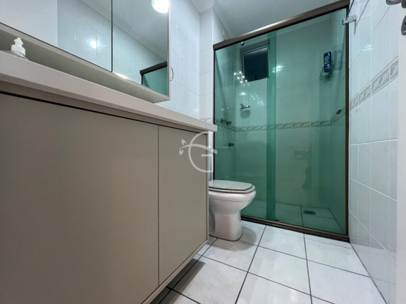 Imagem Imóvel com 3 Quartos à Venda, 173 m² em América - Joinville