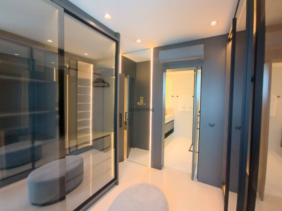Imagem Cobertura com 3 Quartos à Venda, 241 m² em Centro - Balneário Camboriú Imagem Cobertura com 3 Quartos à Venda, 241 m² em Centro - Balneário Camboriú