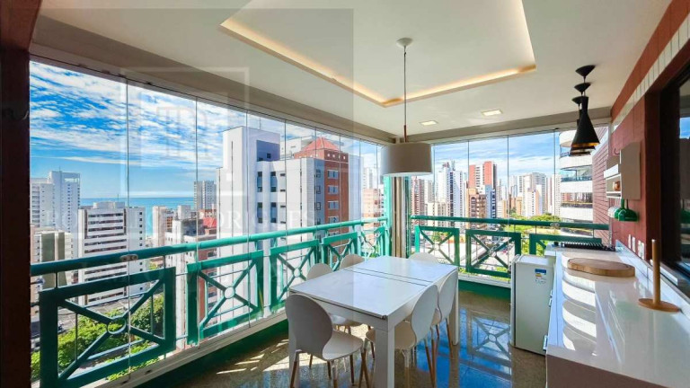 Imagem Apartamento com 3 Quartos à Venda, 205 m² em Meireles - Fortaleza Imagem Apartamento com 3 Quartos à Venda, 205 m² em Meireles - Fortaleza