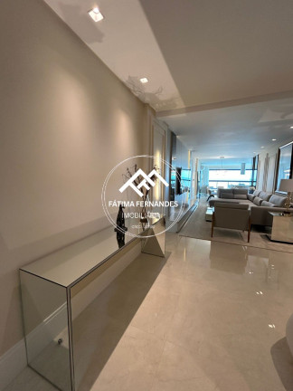 Imagem Apartamento com 4 Quartos à Venda, 180 m² em Meia Praia - Itapema Imagem Apartamento com 4 Quartos à Venda, 180 m² em Meia Praia - Itapema