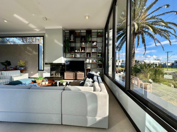 Imagem Casa com 4 Quartos à Venda, 219 m² em Atlantida Sul - Capao Da Canoa