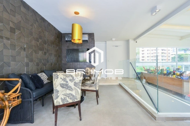 Imagem Imóvel com 3 Quartos à Venda, 270 m² em Vila Andrade - São Paulo Imagem Imóvel com 3 Quartos à Venda, 270 m² em Vila Andrade - São Paulo