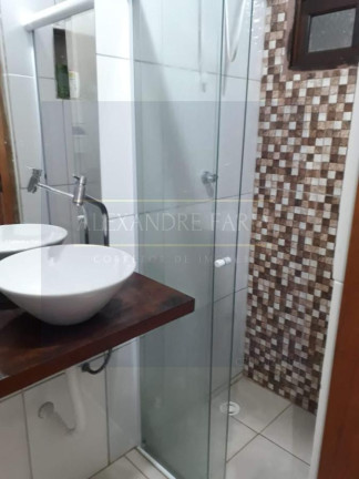 Imagem Casa com 2 Quartos à Venda, 195 m² em Enseada - São Sebastião