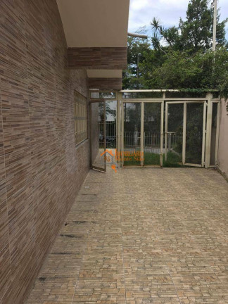 Imagem Casa com 3 Quartos para Alugar, 125 m² em Jardim Maia - Guarulhos Imagem Casa com 3 Quartos para Alugar, 125 m² em Jardim Maia - Guarulhos
