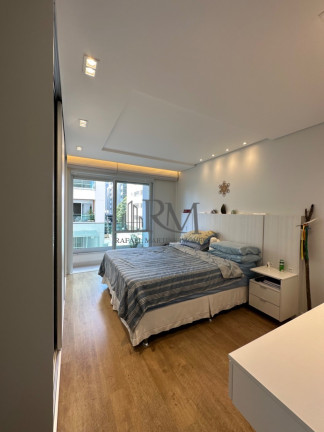 Imagem Apartamento com 3 Quartos à Venda, 121 m² em Centro - Florianópolis Imagem Apartamento com 3 Quartos à Venda, 121 m² em Centro - Florianópolis