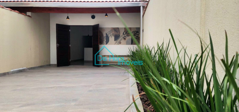 Casa com 2 Quartos à Venda,  em Nossa Senhora De Fátima - Mongaguá