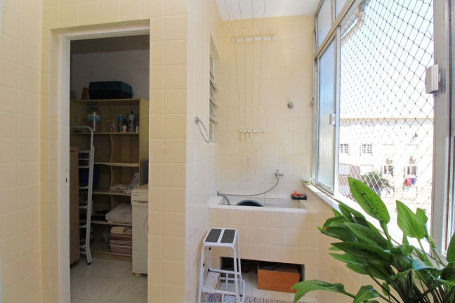 Imagem Apartamento com 2 Quartos à Venda, 71 m² em São João - Porto Alegre Imagem Apartamento com 2 Quartos à Venda, 71 m² em São João - Porto Alegre