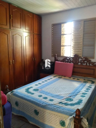 Imagem Casa com 3 Quartos à Venda, em Camobi - Santa Maria Imagem Casa com 3 Quartos à Venda, em Camobi - Santa Maria